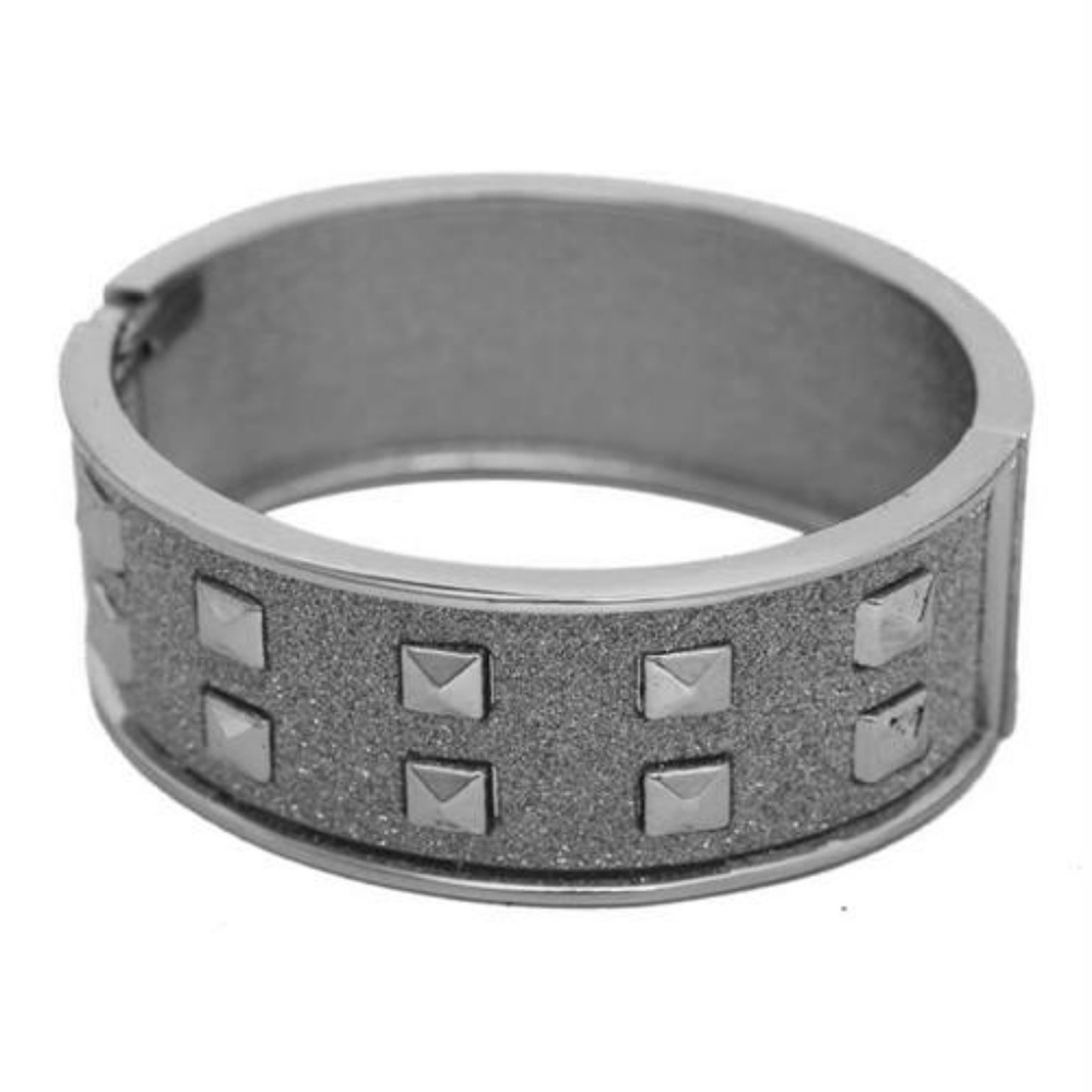 STUDDED CUFF BRACELET in GUNMETAL